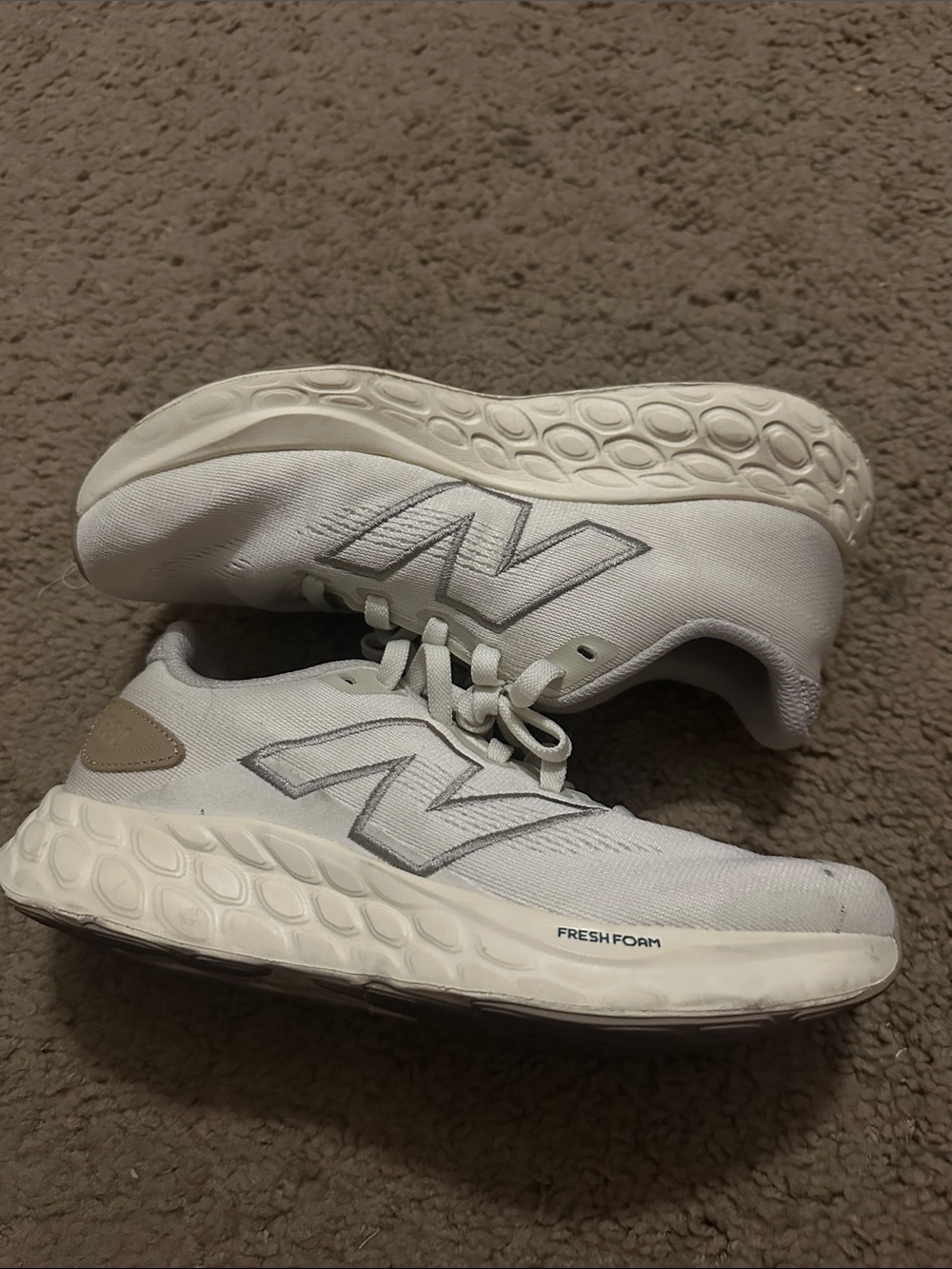 New Balance Beige 680s - Picture 2 of 5